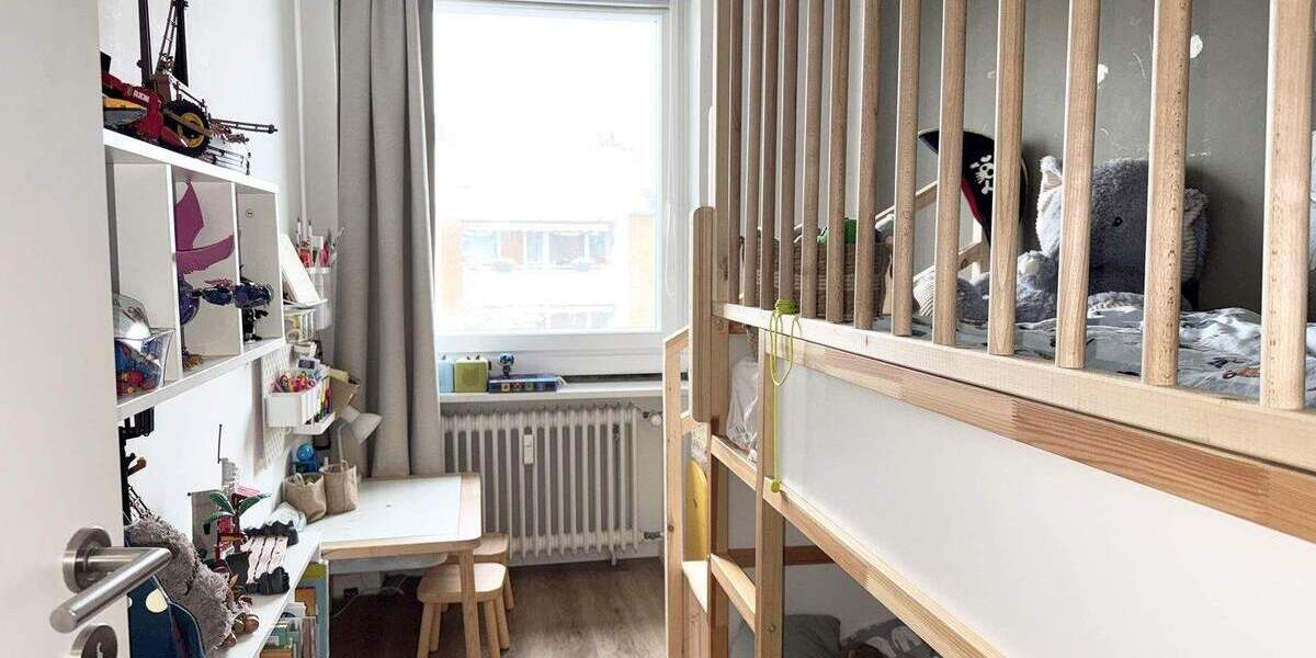 Etagenwohnung Neuss Furth-Mitte - 4 Zimmer, 86 m&sup2;, 269.000&euro; | Angebot:25567390