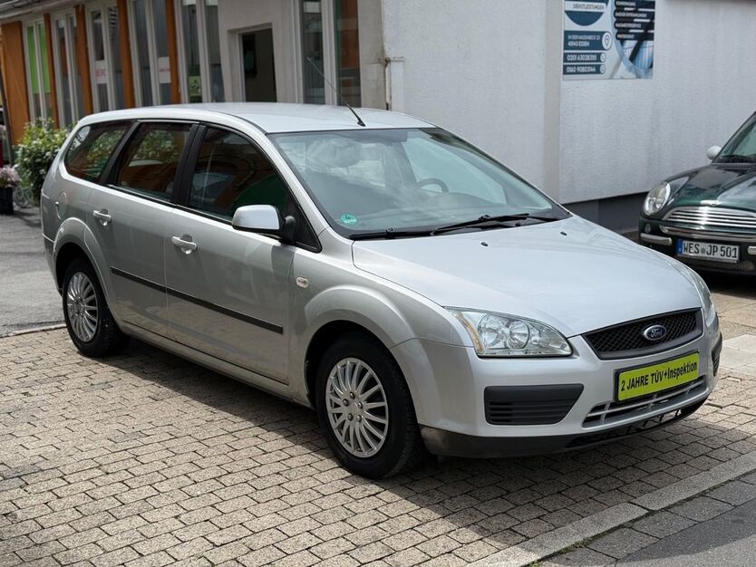Ford Focus 164.000 km 1.990 € Essen 45143