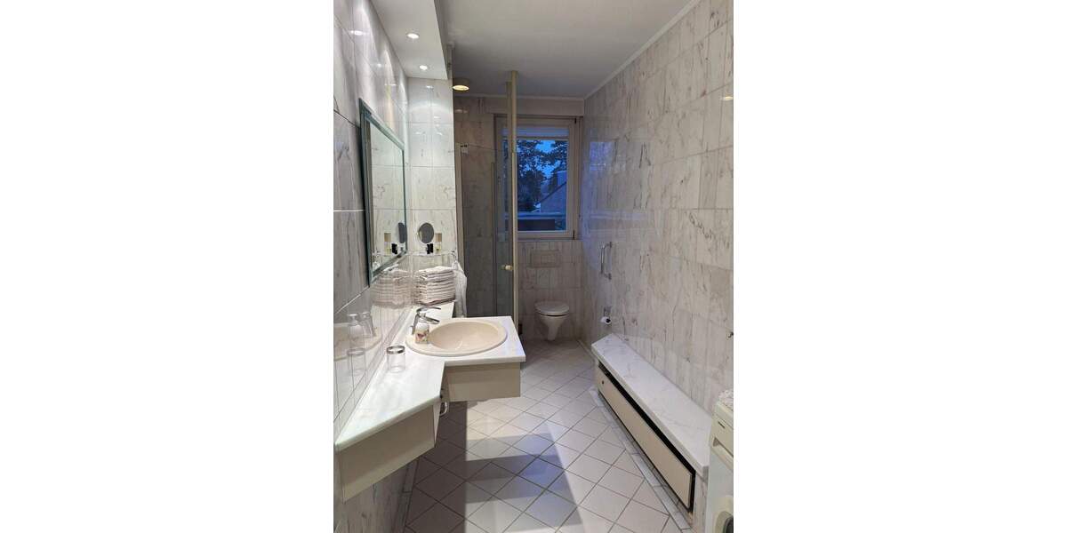 Mehrfamilienhaus, Wohnhaus Krefeld Cracau - 6 Zimmer, 223 m&sup2;, 590.000&euro; | Angebot:25390314