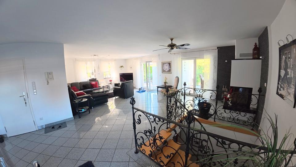 Erdgeschoßwohnung Wesel Fusternberg - 4 Zimmer, 142 m&sup2;, 399.000&euro; | Angebot:27096048