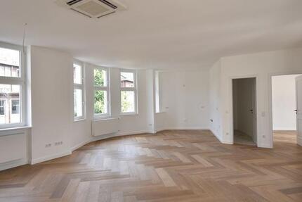 Wohnung Düsseldorf Niederkassel - 3 Zimmer, 116 m&sup2;, 2.400&euro; | Angebot:22129478