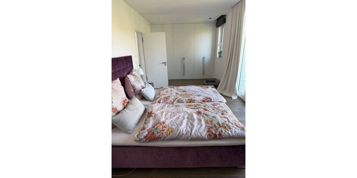 Doppelhaushälfte Meerbusch Büderich - 6 Zimmer, 242 m&sup2;, 8.500&euro; | Angebot:26881313