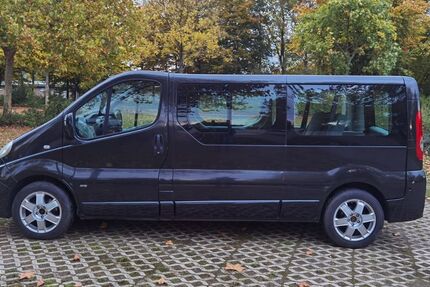 Opel Vivaro 235.000 km 18.500 € GREFRATH 47929