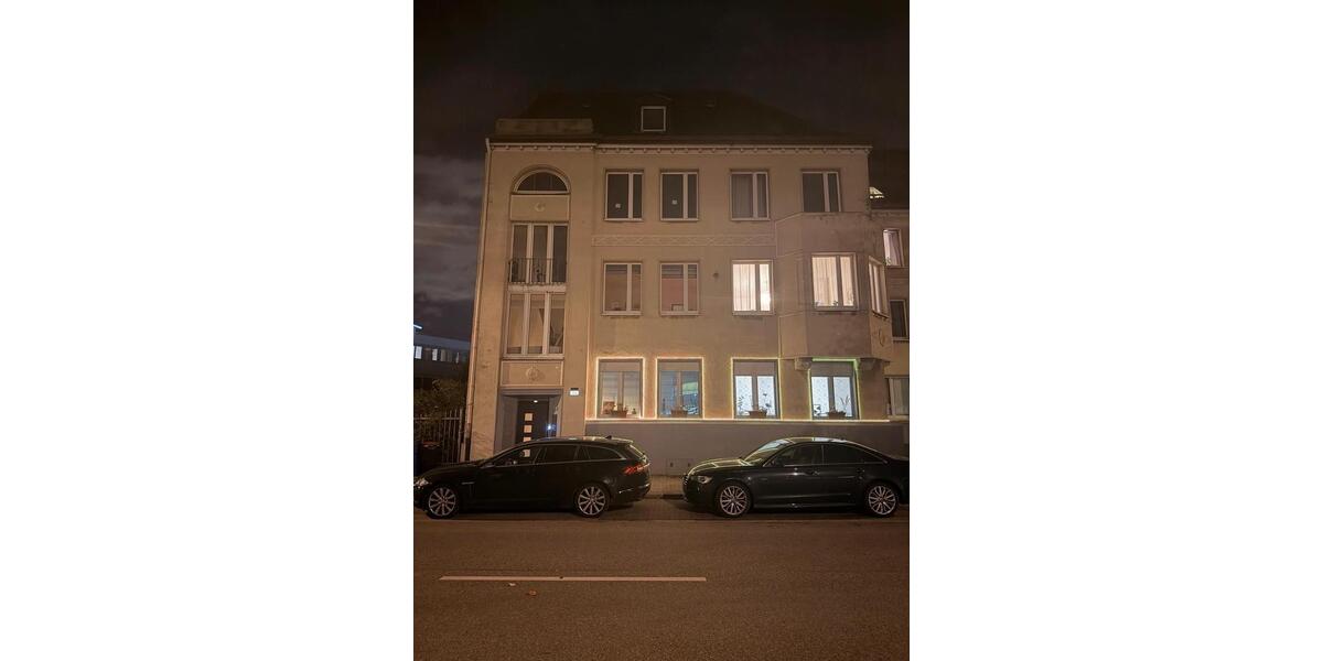 Mehrfamilienhaus, Wohnhaus Krefeld Gellep-Stratum - 9 Zimmer, 307 m&sup2;, 480.000&euro; | Angebot:25375756