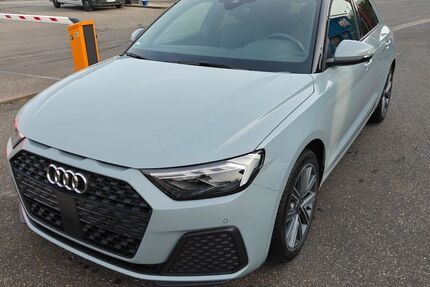 Audi A1 55.300 km 20.300 &euro; Krefeld 47798
