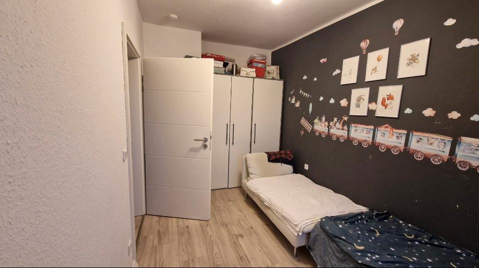 Etagenwohnung Neuss Furth-Mitte - 3 Zimmer, 68 m&sup2;, 230.000&euro; | Angebot:26997623