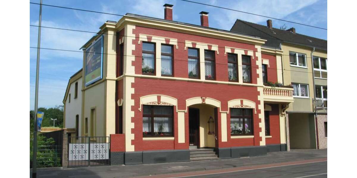 Haus zum Kaufen in Duisburg 329.000 € 297 m² 12 zimmer