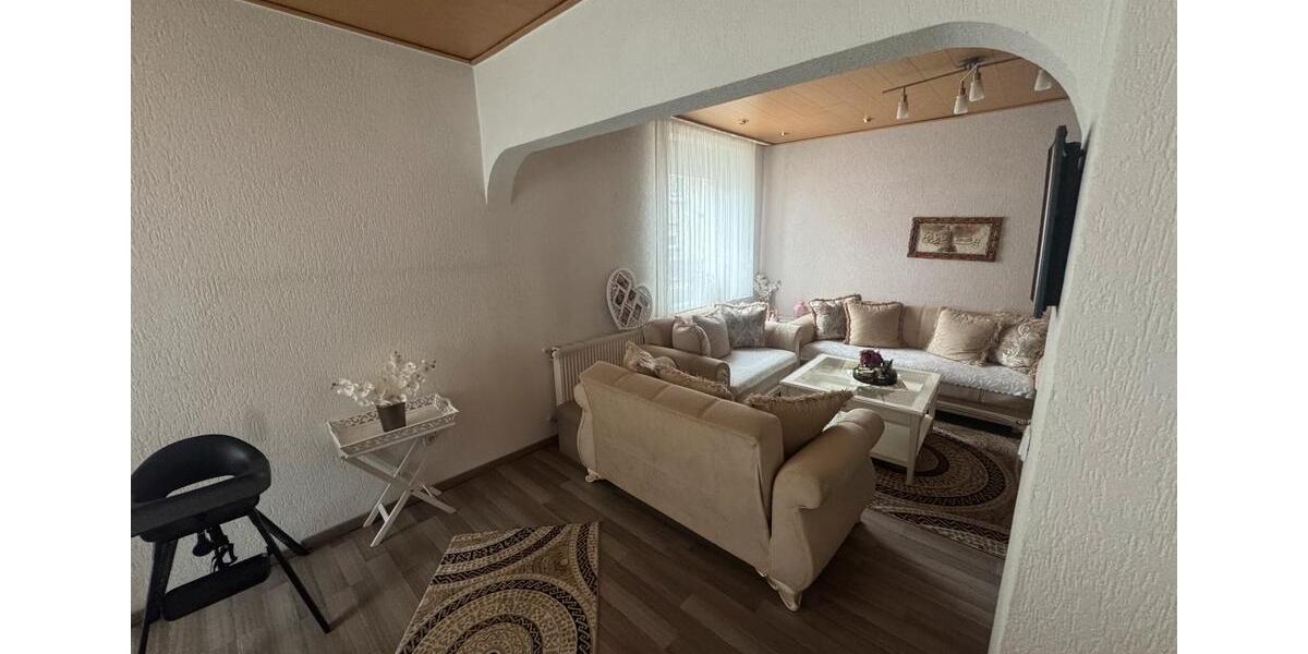 Reihenhaus Duisburg Rheinhausen - 4.5 Zimmer, 140 m&sup2;, 280.000&euro; | Angebot:27083302