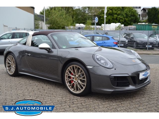 991