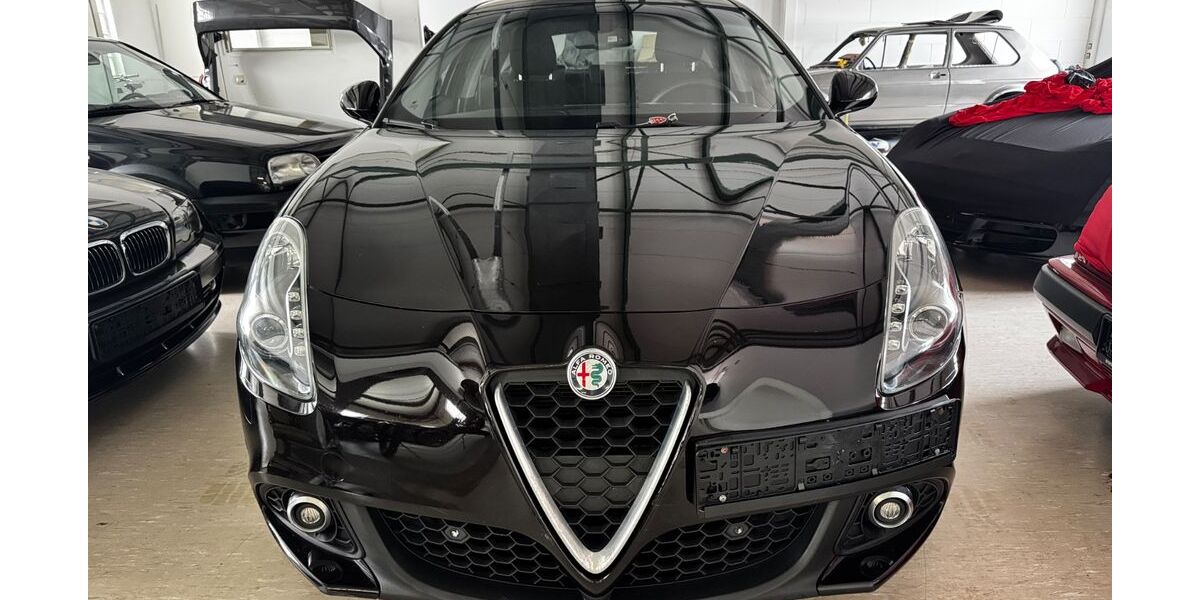 Alfa Romeo Giulietta 143.000 km 9.400 &euro; Düsseldorf 40599