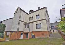 Altbebauung Dreifamilienhaus zum Abriß
