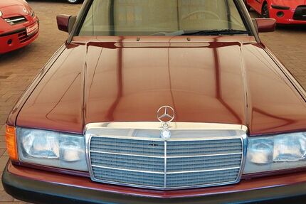 Mercedes-Benz 190 158.300 km 12.500 &euro; Wülfrath 42489