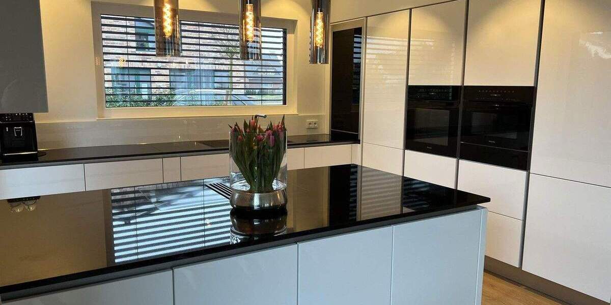 Einfamilienhaus Duisburg Baerl - 6 Zimmer, 199 m&sup2;, 1.250.000&euro; | Angebot:25570403