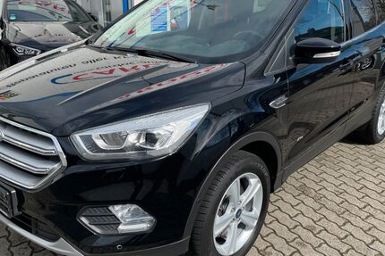 Ford Kuga 111.000 km 19.999 € Oberhausen-Osterfeld 46117