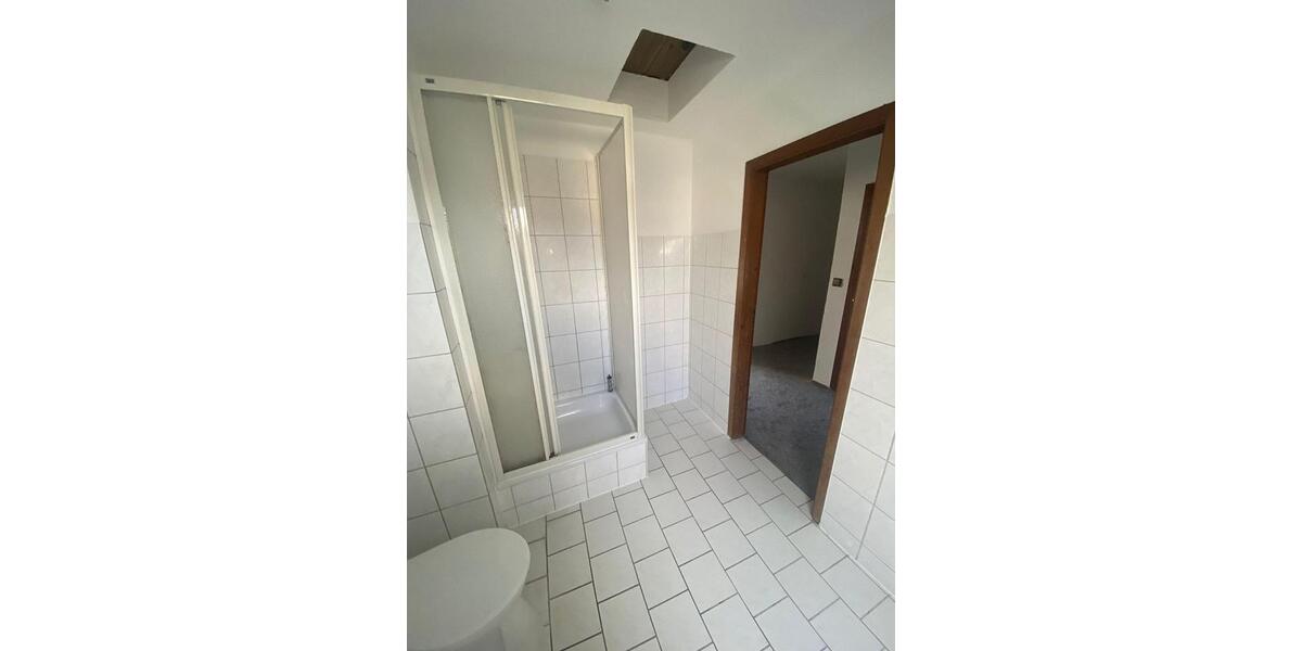 Dachgeschoßwohnung Duisburg Duisburg-Mitte - 2 Zimmer, 65 m&sup2;, 494&euro; | Angebot:25052498