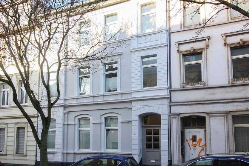 Wohnung zum Kaufen in Duisburg 119.000 € 68.08 m²