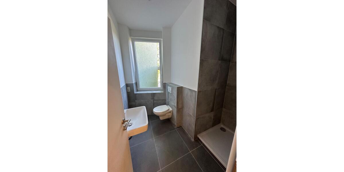 Mehrfamilienhaus, Wohnhaus Duisburg Essenberg - 8 Zimmer, 162 m&sup2;, 295.000&euro; | Angebot:27428630