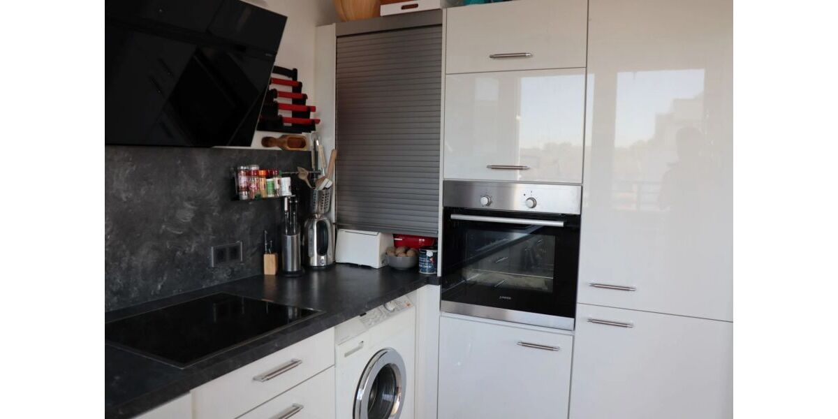 Düsseldorf Derendorf - Moderne 2 Zimmer Whng mit sehr großer Dachterasse und Balkon 2 zimmer