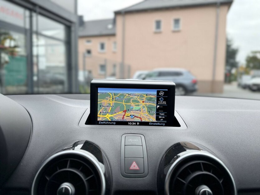 Audi A1 S-LIne Navigation Xenon 77.000 km 13.990 € Mönchengladbach 41066