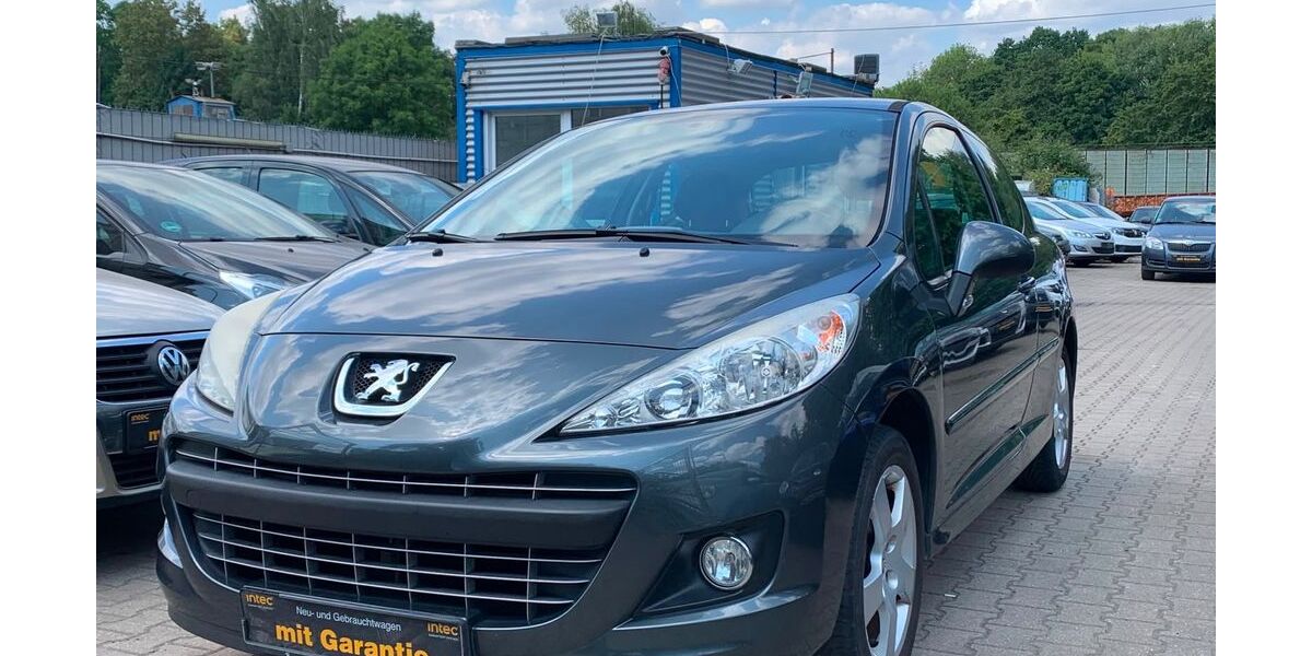 Peugeot 207 100.000 km 3.990 &euro; Essen 45326