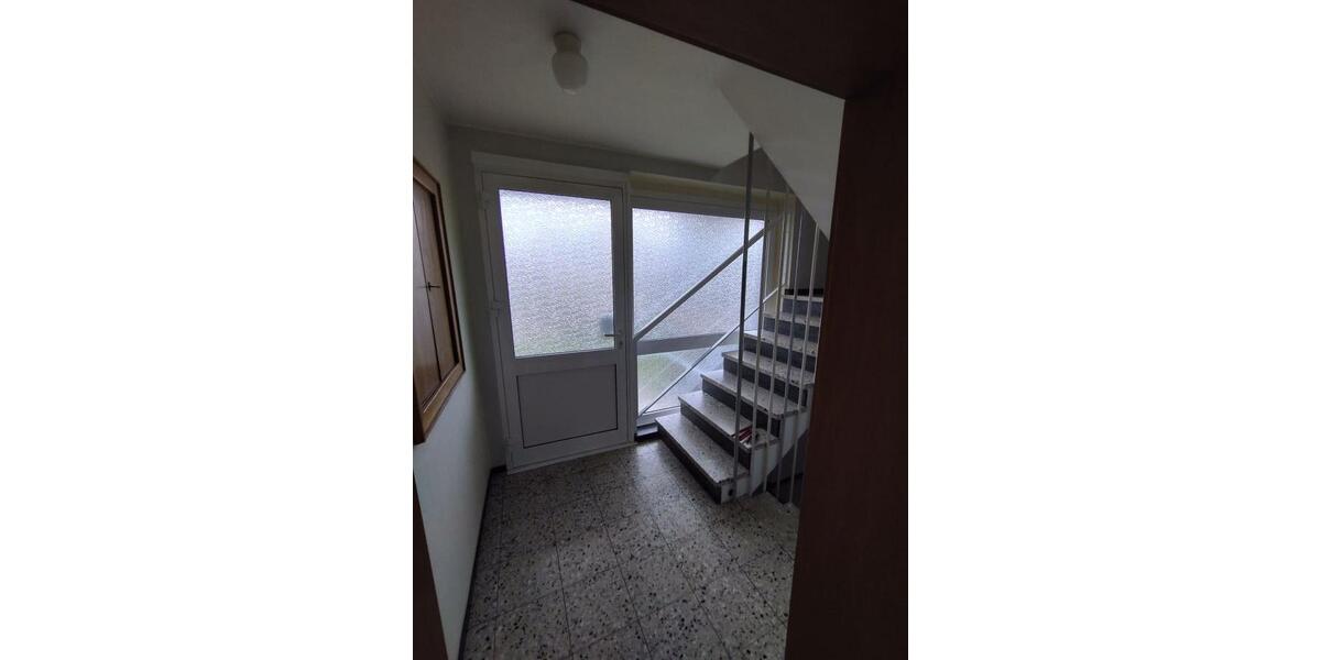 Provisionsfrei* Geräumiges, solides 2-FH mit Keller in Top Lage !!! - Zweifamilienhaus Wesel Obrighoven | Angebot:25566115