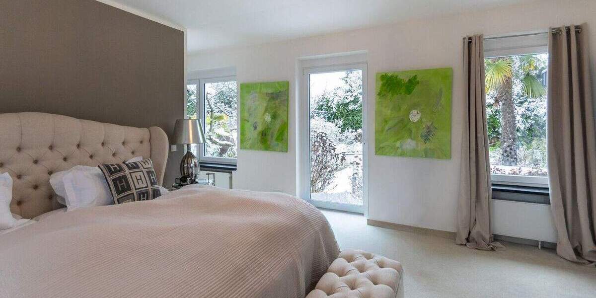 Einfamilienhaus Neuss Selikum - 9 Zimmer, 390 m&sup2;, 1.750.000&euro; | Angebot:24557679