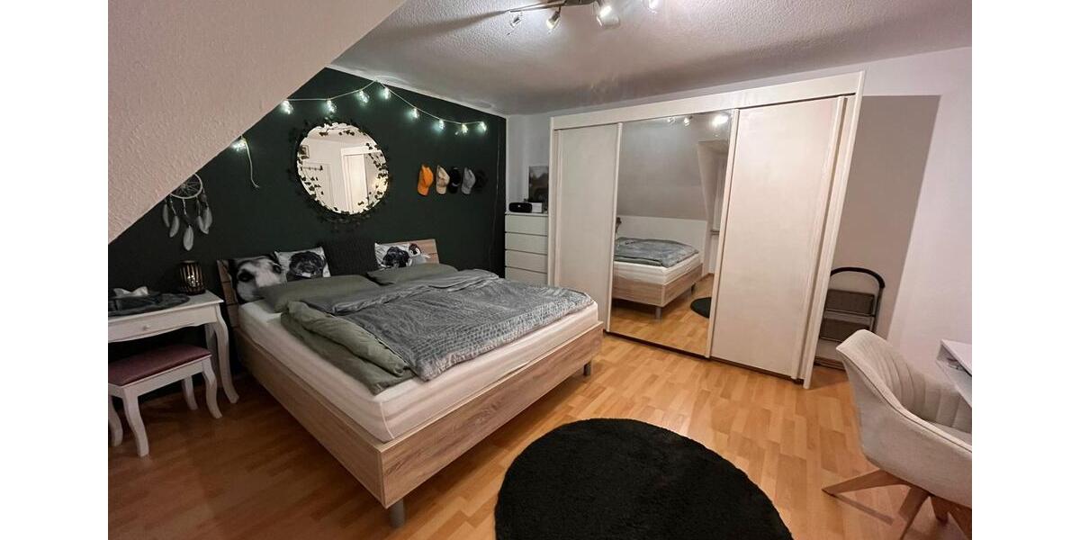 Dachgeschoßwohnung Essen Stadtbezirk IV - 2 Zimmer, 60 m&sup2;, 112.000&euro; | Angebot:25239626
