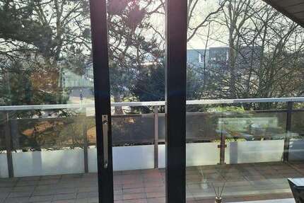 WG-Zimmer in Krefeld 1.200 € 14 m² zimmer