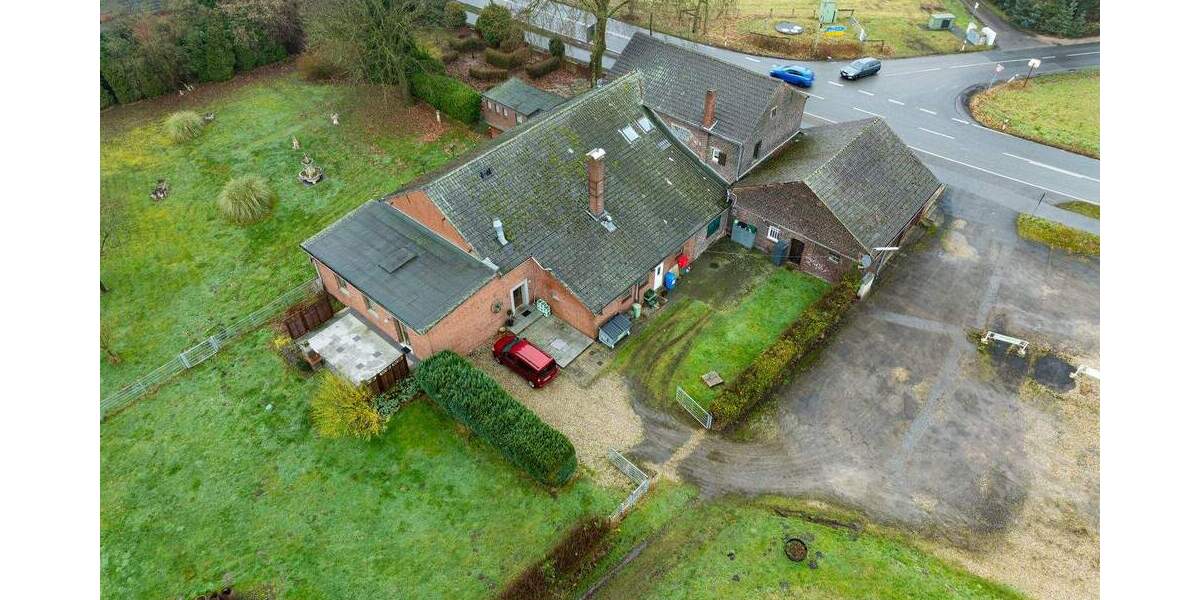 Mehrfamilienhaus, Wohnhaus Moers Kapellen-Mitte - 1 Zimmer, 220 m&sup2;, 699.000&euro; | Angebot:21701253