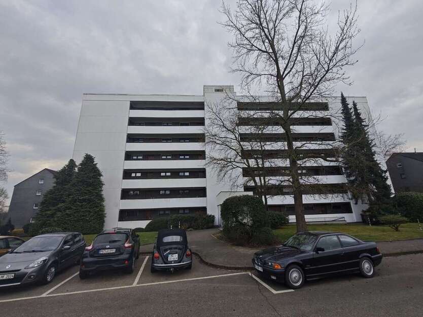 Wohnung zum Kaufen in Mönchengladbach 90.000 € 56 m²