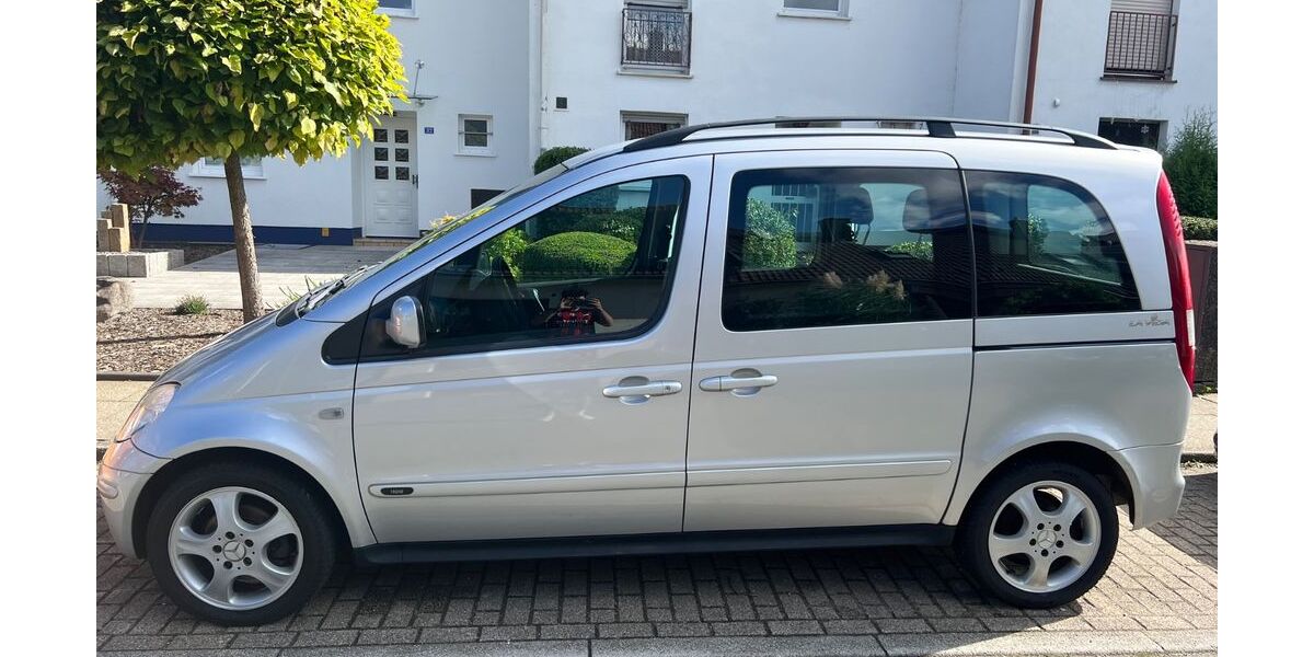 Mercedes-Benz Vaneo 107.000 km 5.299 &euro; Essen 45277