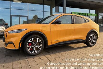 Ford Mustang Mach-E 71.723 km 26.470 &euro; Oberhausen 46049