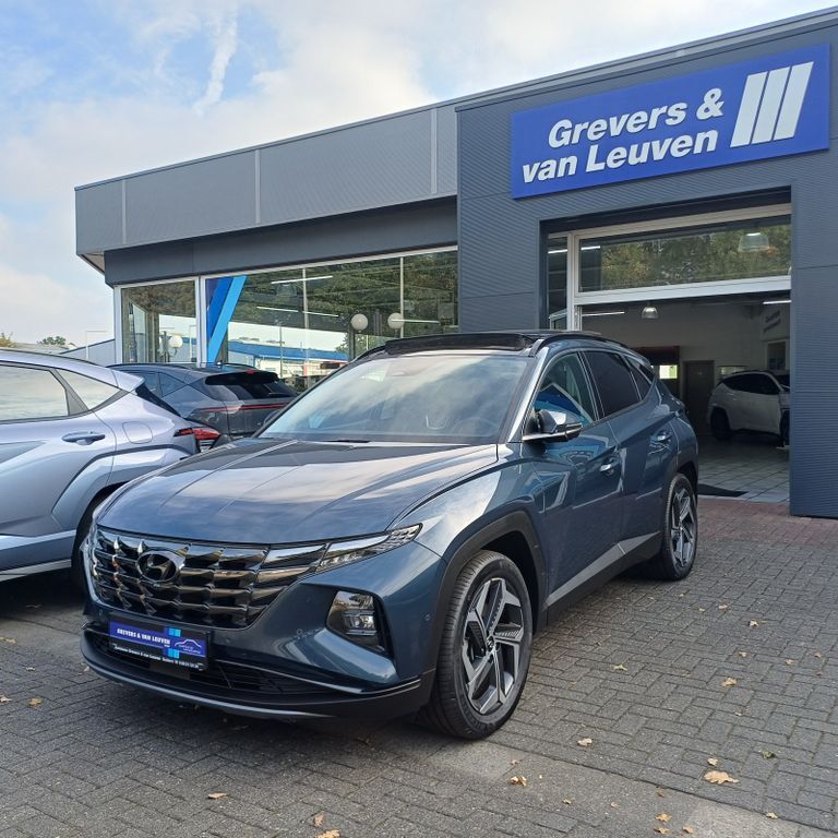 Hyundai TUCSON 66.050 km 28.700 € Geldern 47608