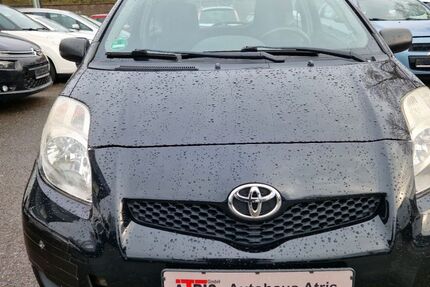Toyota Yaris 237.000 km 1.950 &euro; Bottrop 46238