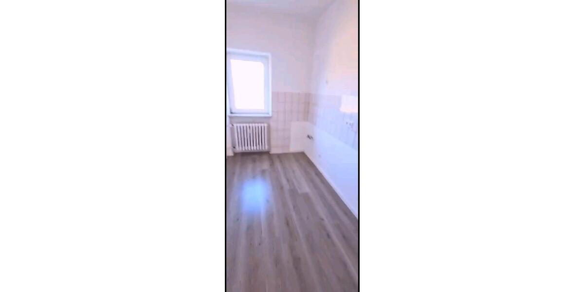 Etagenwohnung Duisburg Mittelmeiderich - 3 Zimmer, 52 m&sup2;, 619&euro; | Angebot:26322706