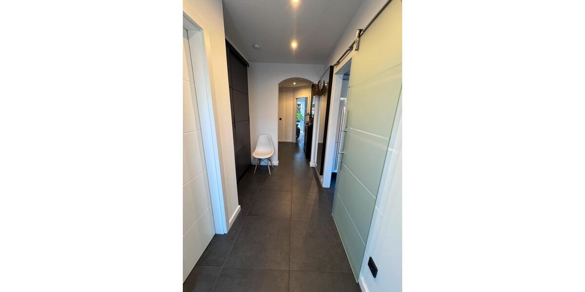 Reihenhaus Willich - 6 Zimmer, 180 m&sup2;, 630.000&euro; | Angebot:27016283