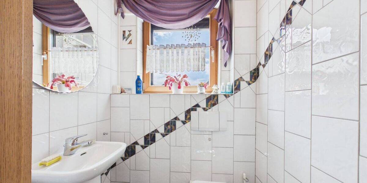 Reihenendhaus Kamp-Lintfort Geisbruch - 7 Zimmer, 133 m&sup2;, 349.000&euro; | Angebot:26851617