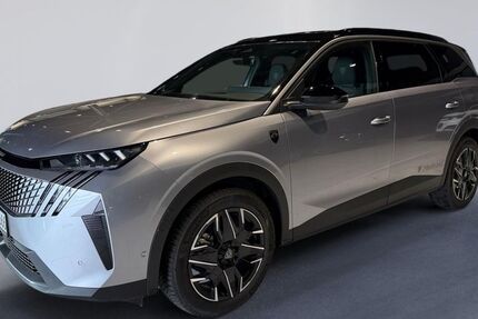 Peugeot 5008 4.823 km 42.890 &euro; Neuss 41460