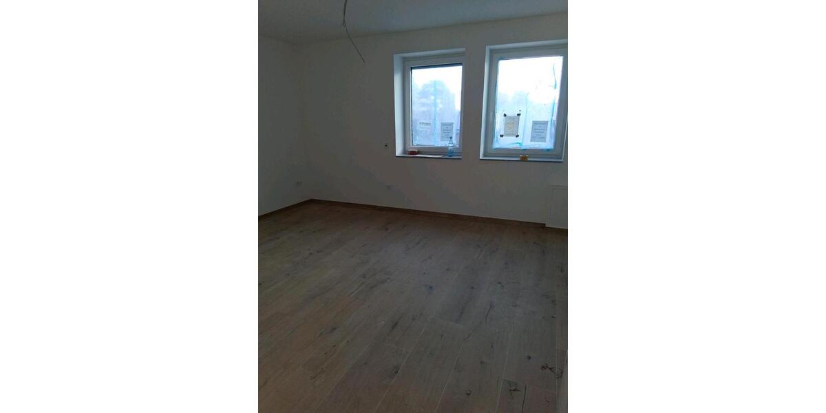 Doppelhaushälfte Rheinberg - 2 Zimmer, 120 m&sup2;, 1.660&euro; | Angebot:24802317
