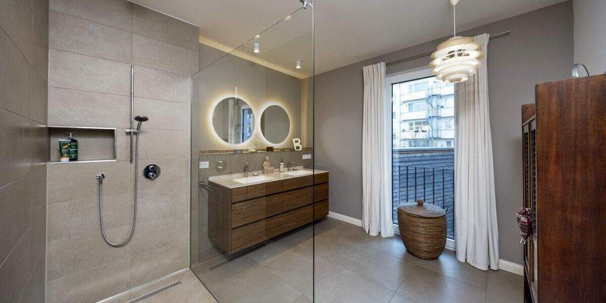 Etagenwohnung Düsseldorf Pempelfort - 4 Zimmer, 154 m&sup2;, 1.590.000&euro; | Angebot:25748185