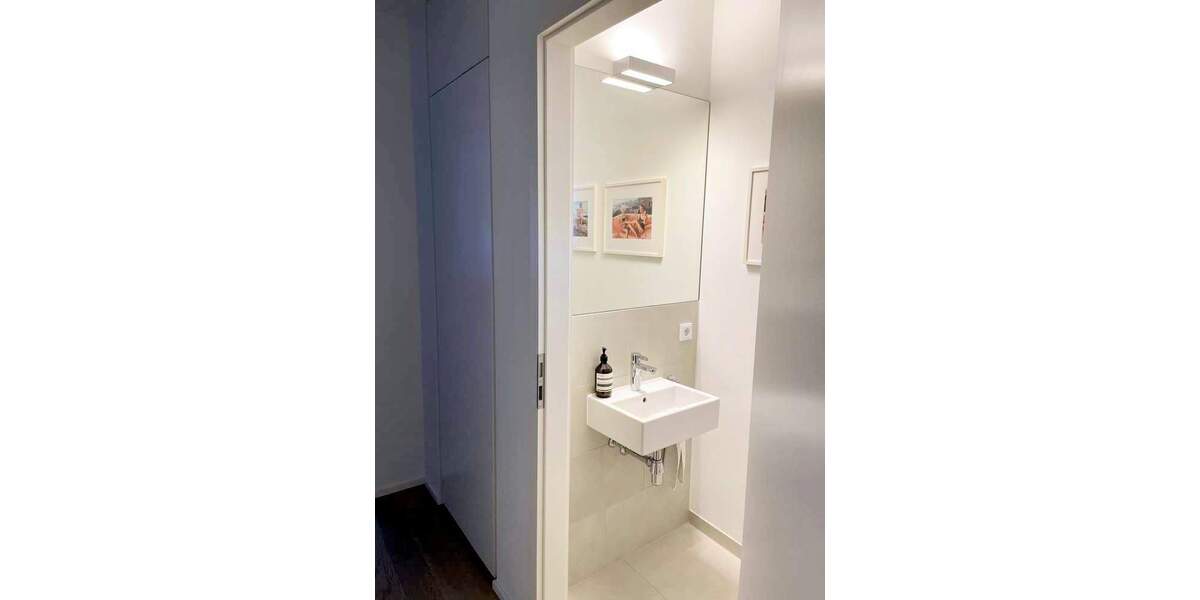 Mehrfamilienhaus, Wohnhaus Düsseldorf Heerdt - 5 Zimmer, 125 m&sup2;, 3.100&euro; | Angebot:25400416