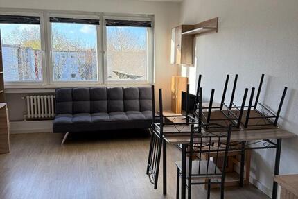 Schöne renovierte Wohnung mit Balkon zimmer