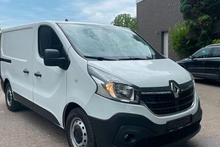 Renault Trafic 72.912 km 13.990 &euro; Gelsenkirchen 45886