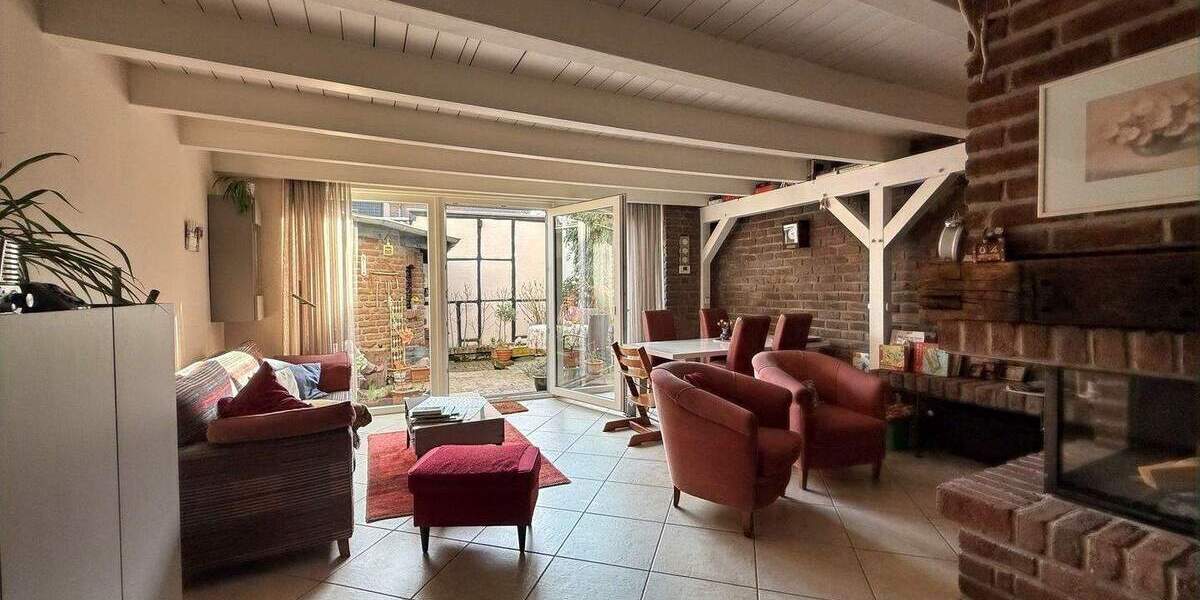 Reihenmittelhaus Krefeld Linn - 4 Zimmer, 153 m&sup2;, 485.000&euro; | Angebot:25940231