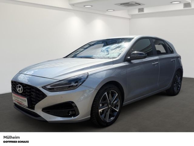 i30