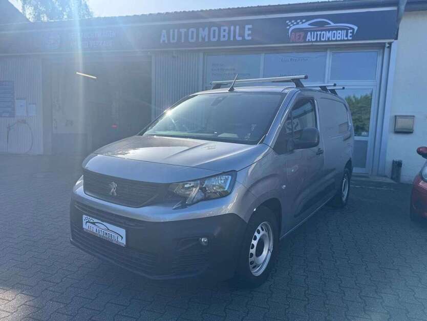 Peugeot Partner 60.473 km 15.950 € Ratingen 40883