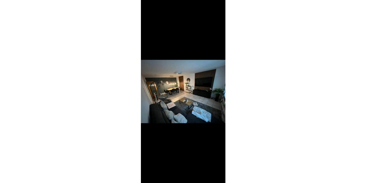 Etagenwohnung Oberhausen Alsfeld - 3 Zimmer, 83 m&sup2;, 664&euro; | Angebot:26225013
