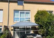 Haus zum Kaufen in Krefeld 265.000 € 110 m²