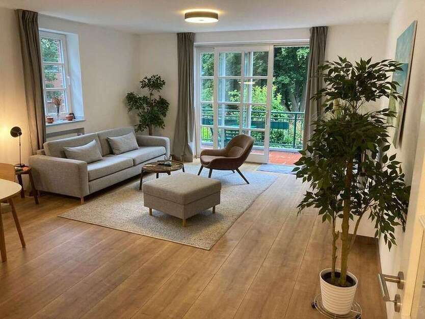Wohnung zum Kaufen in Düsseldorf 600.000 € 81.5 m²