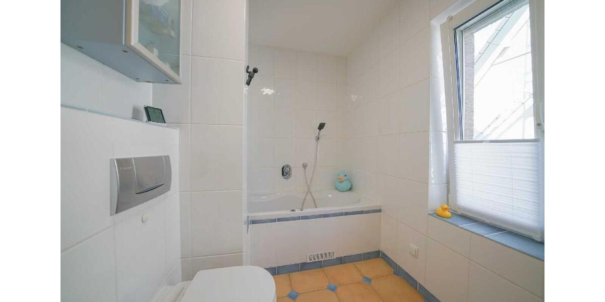 Maisonettenwohnung Ratingen Homberg - 5 Zimmer, 130 m&sup2;, 1.625&euro; | Angebot:25921781